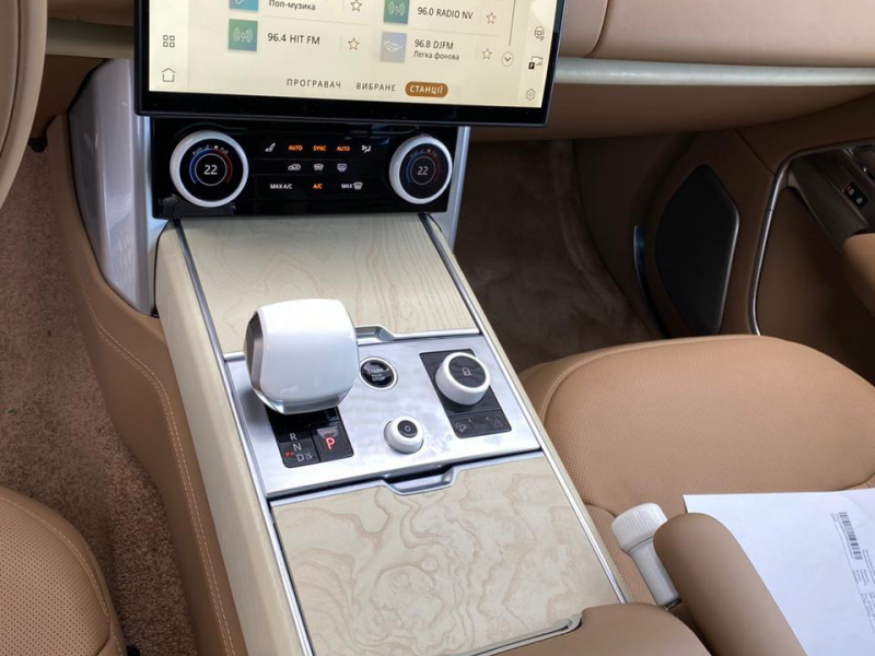 Land-Rover Range-Rover SVAutobiography Long бензин 2024 id-1006326 Купить Land-Rover Range-Rover SVAutobiography Long бензин 2024 id-1006326 в Киеве, Фото №6