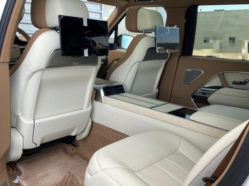 Land-Rover Range-Rover SVAutobiography Long бензин 2025 id-1006326 Купить Land-Rover Range-Rover SVAutobiography Long бензин 2025 id-1006326 в Киеве, Фото №14