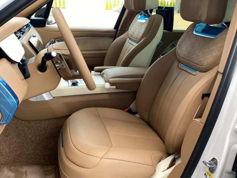 Купить Land-Rover Range-Rover SVAutobiography Long бензин 2026 id-1006326 в Киеве, Фото №9