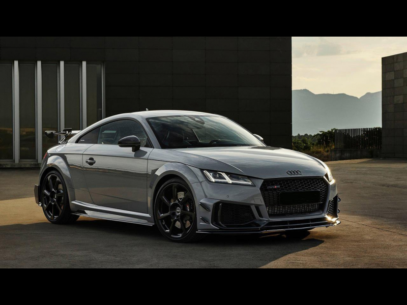 Audi TT RS Coupe Iconic Edition бензин 2024 id-1006332 Купить Audi TT RS Coupe Iconic Edition бензин 2024 id-1006332 в Киеве, Фото №1