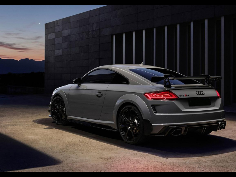 Audi TT RS Coupe Iconic Edition бензин 2024 id-1006332 Купить Audi TT RS Coupe Iconic Edition бензин 2024 id-1006332 в Киеве, Фото №5