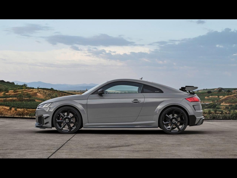 Audi TT RS Coupe Iconic Edition бензин 2025 id-1006332 Купить Audi TT RS Coupe Iconic Edition бензин 2025 id-1006332 в Киеве, Фото №4