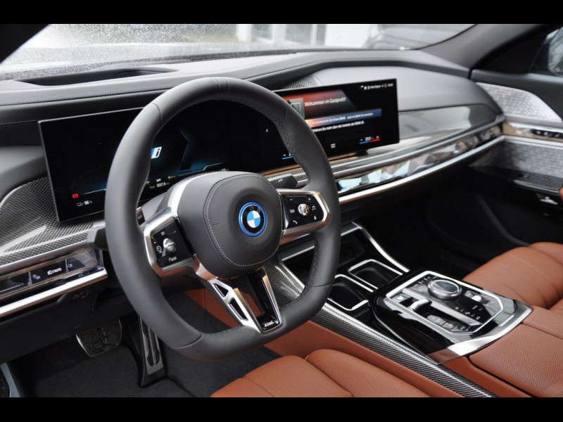 BMW i7 xDrive60 электро 2024 id-1006343 Купить BMW i7 xDrive60 электро 2024 id-1006343 в Киеве, Фото №10