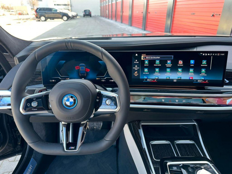 BMW i7 xDrive60 электро 2024 id-1006342 Купить BMW i7 xDrive60 электро 2024 id-1006342 в Киеве, Фото №6