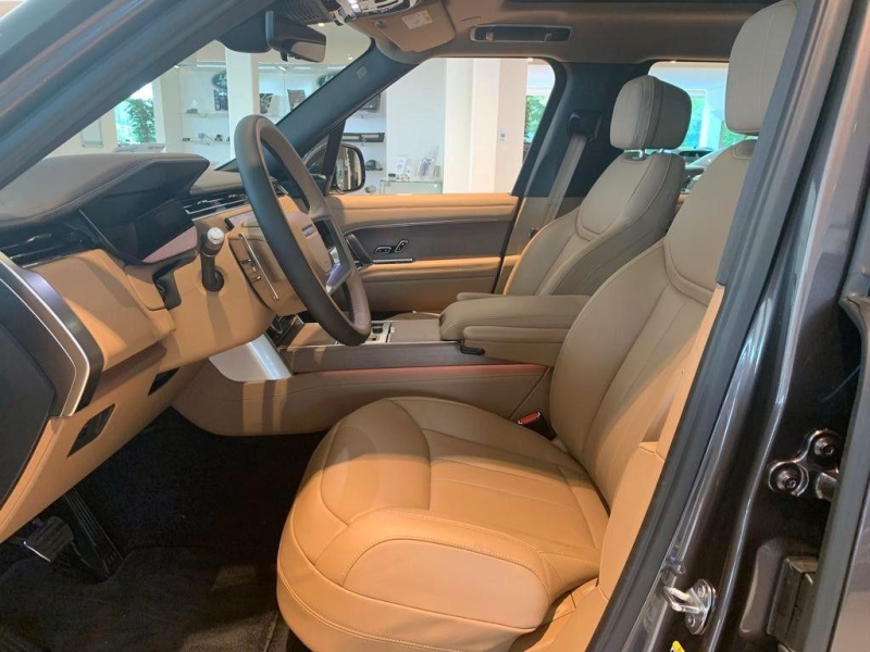 Купить Land-Rover Range-Rover гибрид 2026 id-1006372 в Киеве, Фото №6