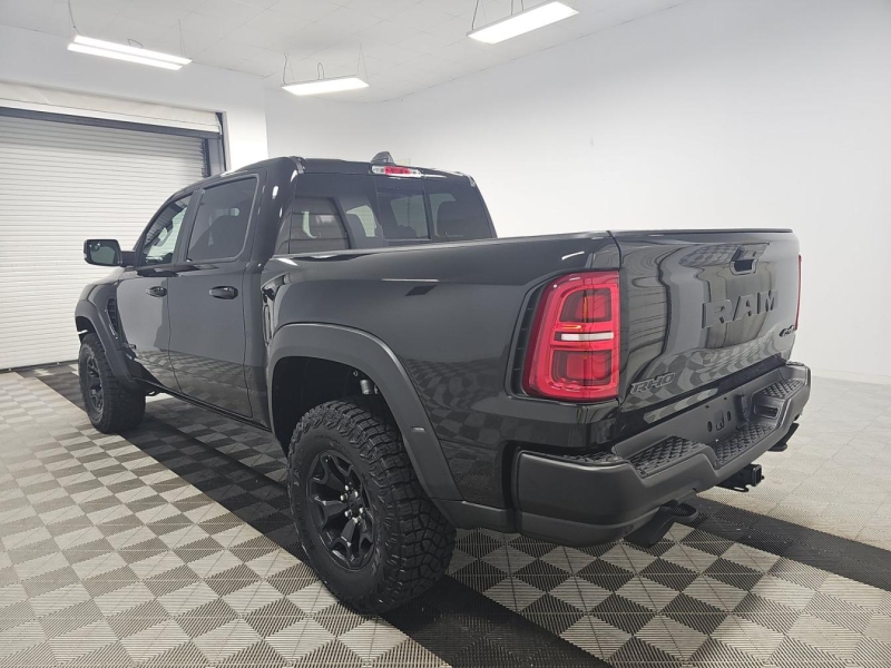 Купить Dodge Ram 1500 бензин 2026 id-1006381 в Киеве, Фото №3