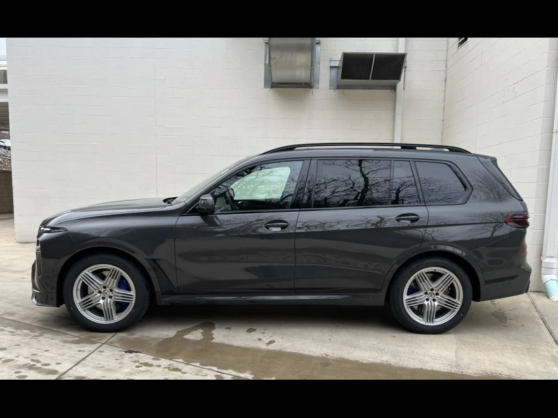 BMW X7 M60i Alpina XB7 бензин 2025 id-1006388 Купить BMW X7 M60i Alpina XB7 бензин 2025 id-1006388 в Киеве, Фото №2
