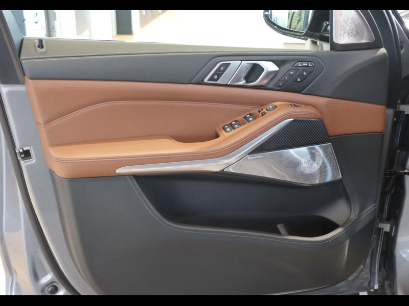 Купить BMW X7 Alpina бензин 2025 id-1006388 в Киеве, Фото №7