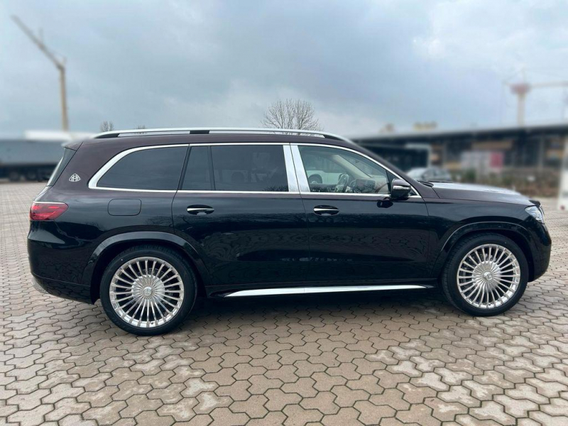 Mercedes-Maybach GLS 600 бензин 2024 id-1006392 Купить Mercedes-Maybach GLS 600 бензин 2024 id-1006392 в Киеве, Фото №5
