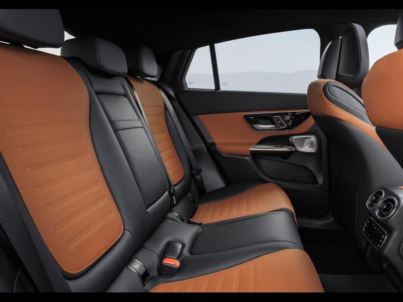 Купить Mercedes-Benz GLC Coupe бензин 2025 id-1006391 в Киеве, Фото №4