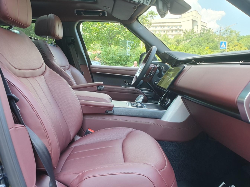 Купить Land-Rover Range-Rover Autobiography Long бензин 2026 id-1006403 в Киеве, Фото №8