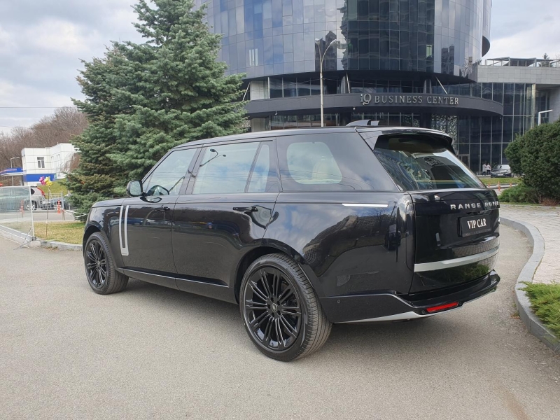 Купить Land-Rover Range-Rover Autobiography Long бензин 2025 id-1006402 в Киеве, Фото №5