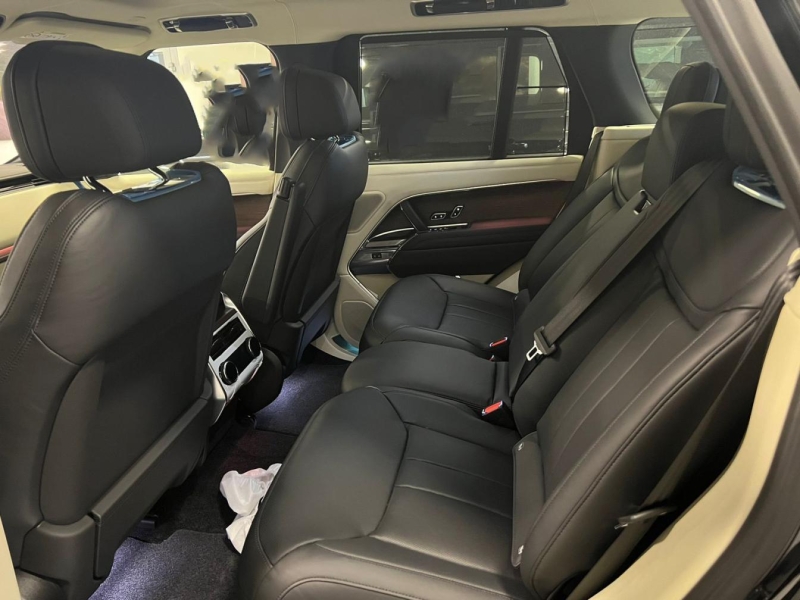 Купить Land-Rover Range-Rover Autobiography дизель 2025 id-1006407 в Киеве, Фото №6