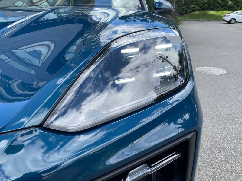 Porsche Cayenne Coupe бензин 2025 id-1006013 Купить Porsche Cayenne Coupe бензин 2025 id-1006013 в Киеве, Фото №3