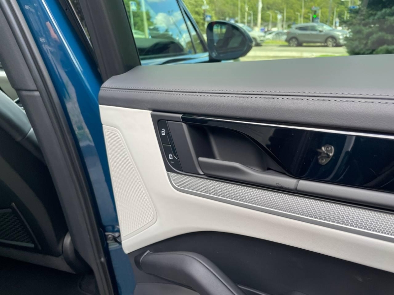 Porsche Cayenne Coupe бензин 2025 id-1006013 Купить Porsche Cayenne Coupe бензин 2025 id-1006013 в Киеве, Фото №11