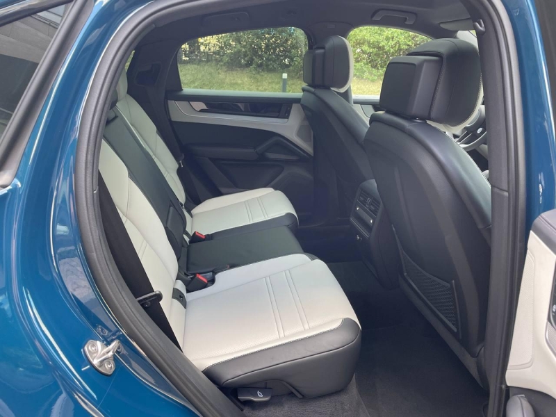 Porsche Cayenne Coupe бензин 2025 id-1006013 Купить Porsche Cayenne Coupe бензин 2025 id-1006013 в Киеве, Фото №12