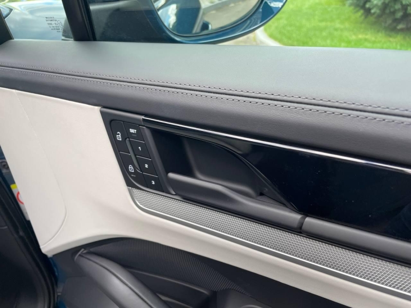 Porsche Cayenne Coupe бензин 2025 id-1006013 Купить Porsche Cayenne Coupe бензин 2025 id-1006013 в Киеве, Фото №21