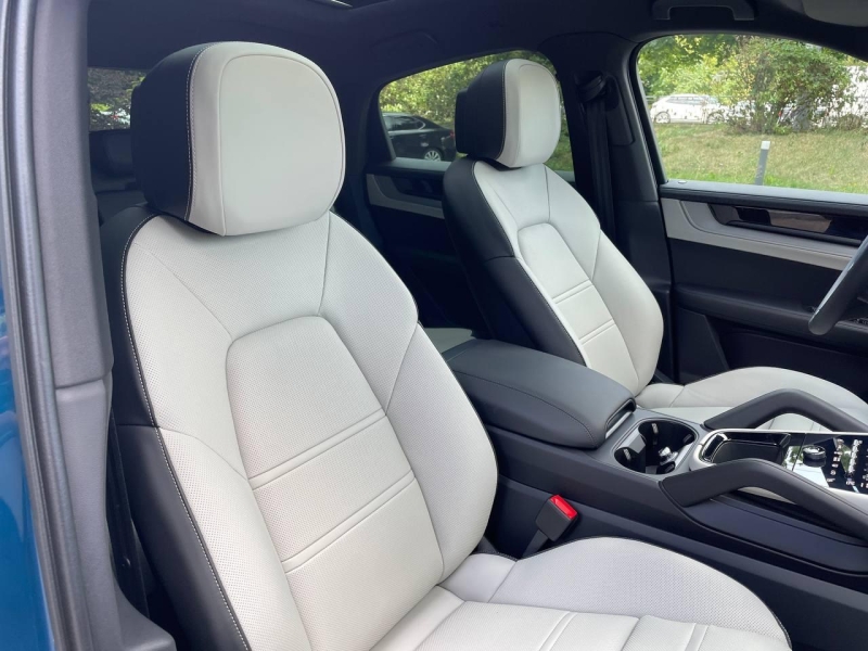 Porsche Cayenne Coupe бензин 2025 id-1006013 Купить Porsche Cayenne Coupe бензин 2025 id-1006013 в Киеве, Фото №23