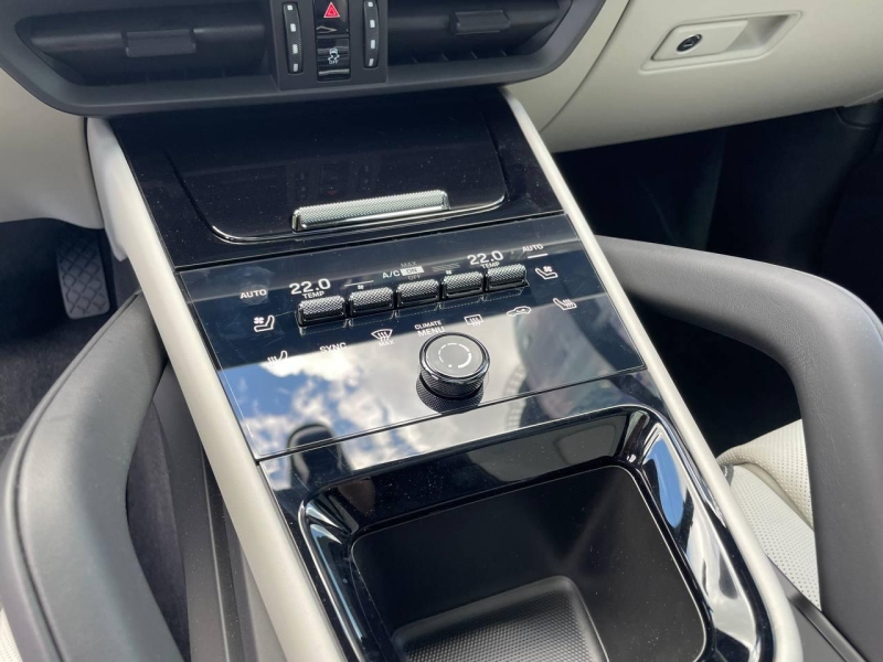 Porsche Cayenne Coupe бензин 2025 id-1006013 Купить Porsche Cayenne Coupe бензин 2025 id-1006013 в Киеве, Фото №31