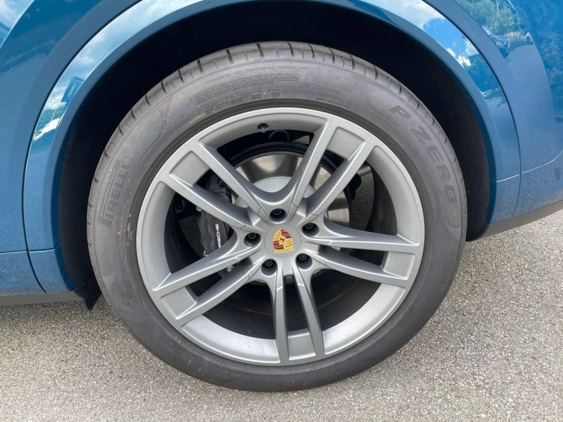 Porsche Cayenne Coupe бензин 2025 id-1006013 Купить Porsche Cayenne Coupe бензин 2025 id-1006013 в Киеве, Фото №46