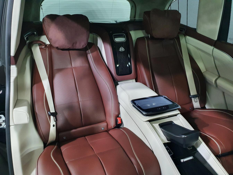 Maybach GLS 600 бензин 2023 id-1006413 Купить Maybach GLS 600 бензин 2023 id-1006413 в Киеве, Фото №7