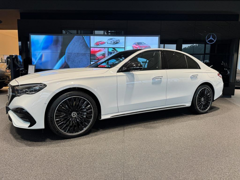 Mercedes-Benz E 400e 4MATIC гибрид 2024 id-1006430 Купить Mercedes-Benz E 400e 4MATIC гибрид 2024 id-1006430 в Киеве, Фото №1