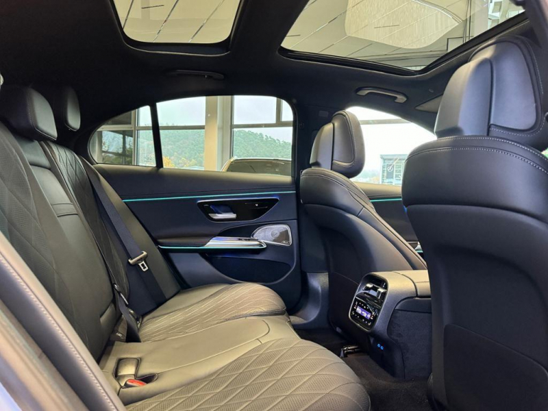 Mercedes-Benz E 400e 4MATIC гибрид 2024 id-1006430 Купить Mercedes-Benz E 400e 4MATIC гибрид 2024 id-1006430 в Киеве, Фото №10