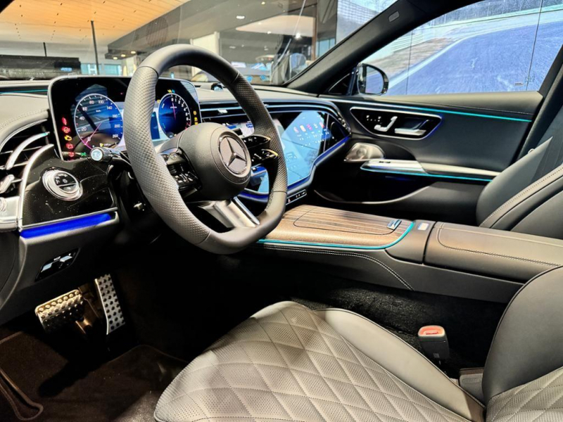 Mercedes-Benz E 400e 4MATIC гибрид 2024 id-1006430 Купить Mercedes-Benz E 400e 4MATIC гибрид 2024 id-1006430 в Киеве, Фото №11