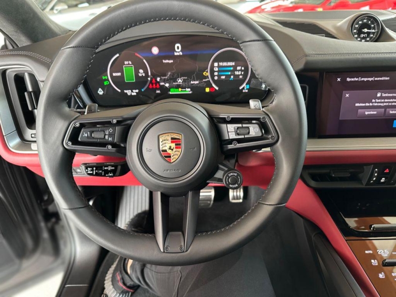 Купить Porsche Cayenne Coupe Turbo GT бензин 2026 id-1006429 в Киеве, Фото №8