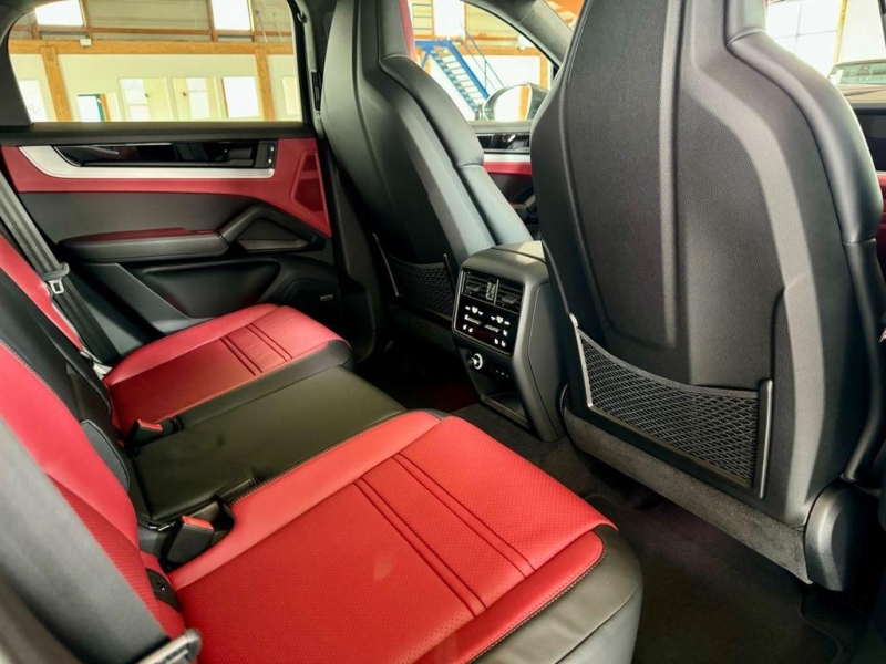 Купить Porsche Cayenne Coupe Turbo GT бензин 2026 id-1006429 в Киеве, Фото №11