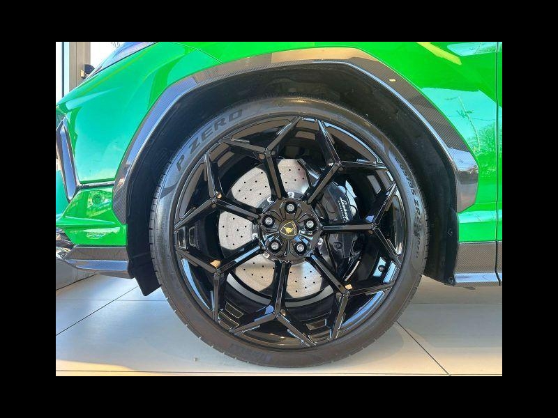 Lamborghini Urus Performante бензин 2025 id-1006440 Купить Lamborghini Urus Performante бензин 2025 id-1006440 в Киеве, Фото №5