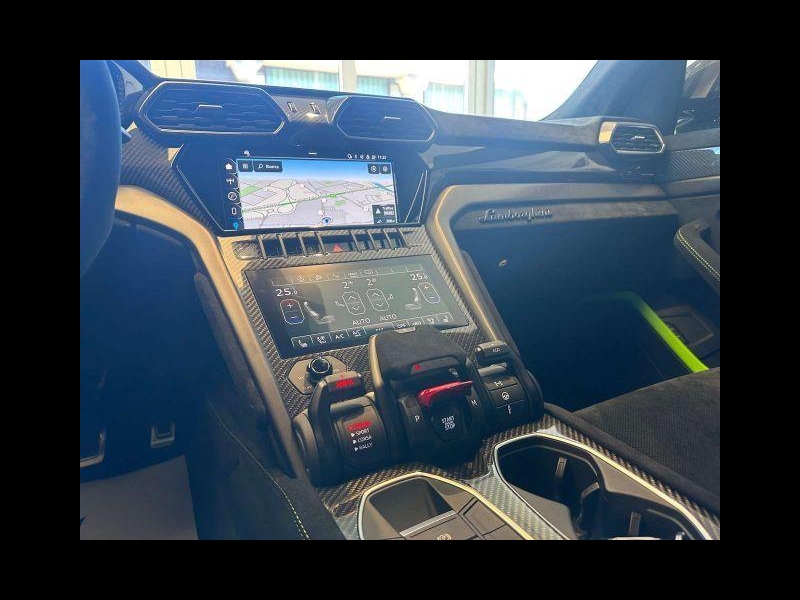 Lamborghini Urus Performante бензин 2025 id-1006440 Купить Lamborghini Urus Performante бензин 2025 id-1006440 в Киеве, Фото №13