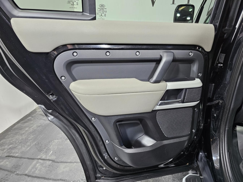 Купить Land-Rover Defender 110 SE дизель 2022 id-1006447 в Киеве, Фото №11