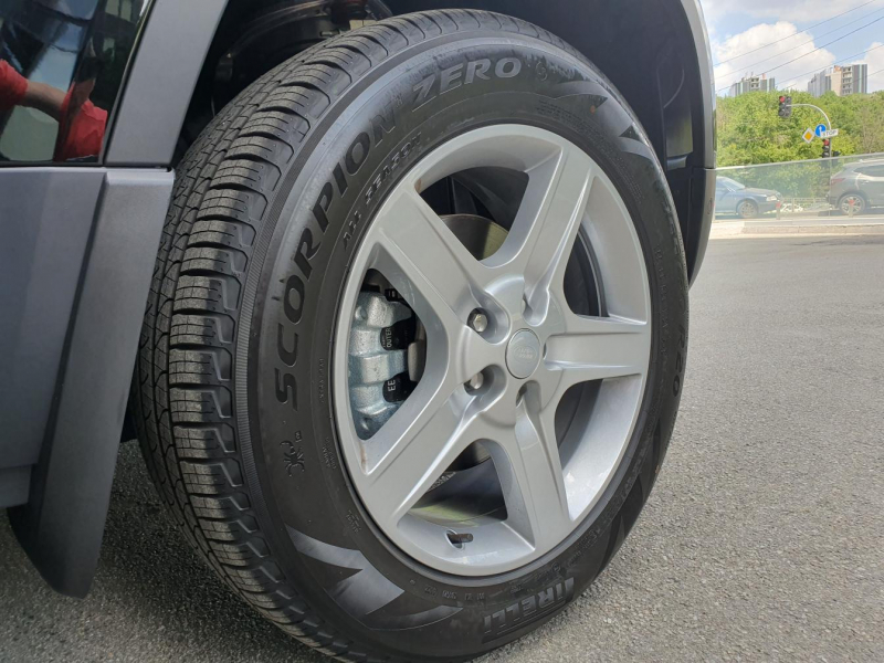 Land-Rover Defender 110 дизель 2024 id-1006447 Купить Land-Rover Defender 110 дизель 2024 id-1006447 в Киеве, Фото №16