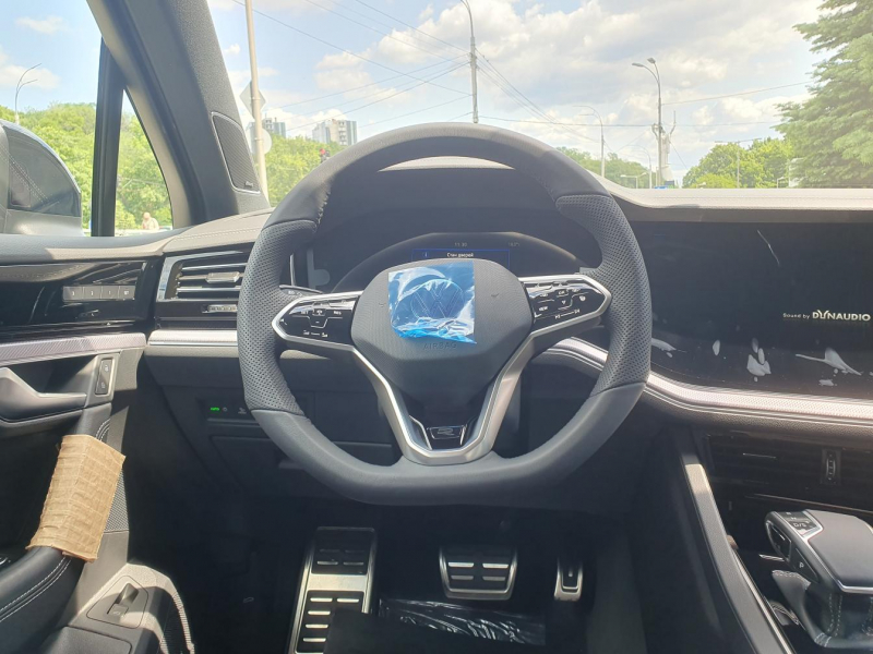 Купить Volkswagen Touareg R-Line дизель 2023 id-1006458 в Киеве, Фото №10