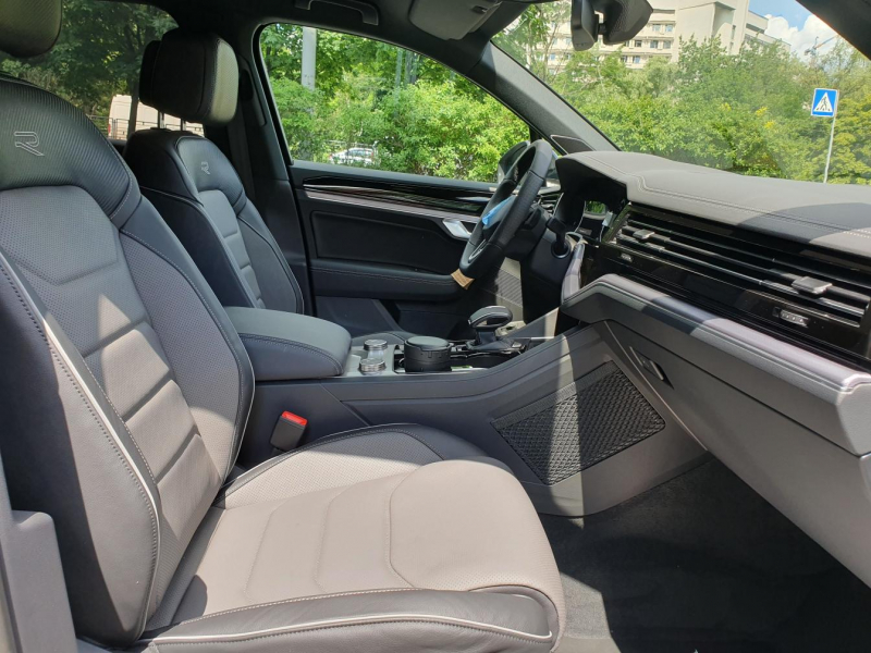 Купить Volkswagen Touareg R-Line дизель 2023 id-1006458 в Киеве, Фото №11
