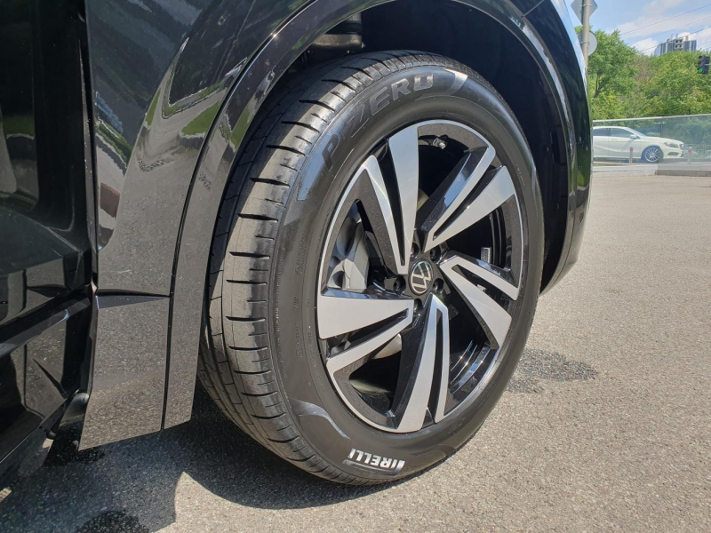 Купить Volkswagen Touareg R-Line дизель 2023 id-1006458 в Киеве, Фото №12