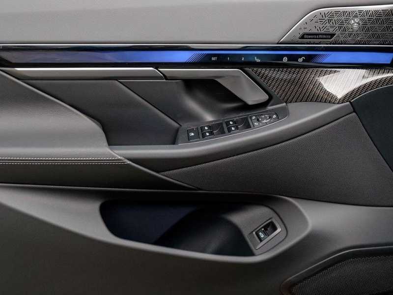 BMW i5 M60 электро 2025 id-1006474 Купить BMW i5 M60 электро 2025 id-1006474 в Киеве, Фото №8