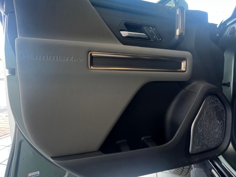 Купить GMC Hummer EV SUV электро 2026 id-1006482 в Киеве, Фото №5