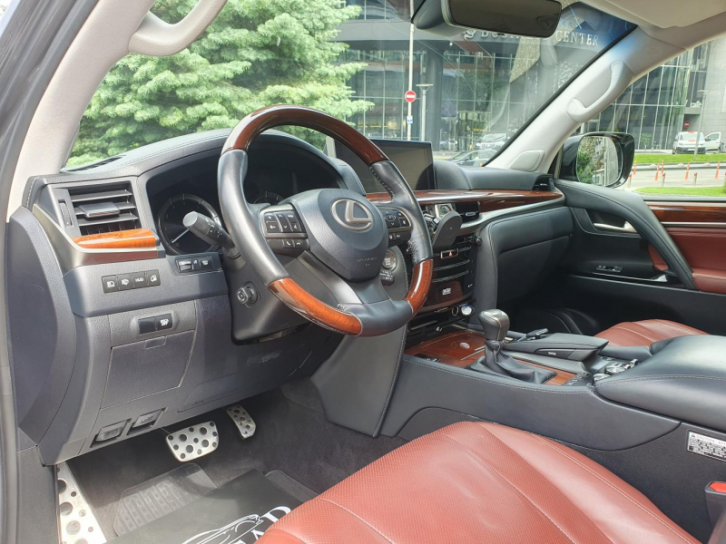 Lexus LX 570 Sport бензин 2019 id-1006485 Купить Lexus LX 570 Sport бензин 2019 id-1006485 в Киеве, Фото №5