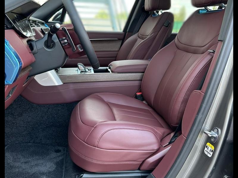 Купить Land-Rover Range-Rover Autobiography Long дизель 2026 id-1006542 в Киеве, Фото №7