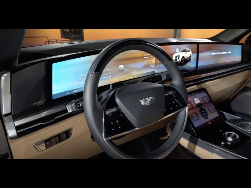 Cadillac Escalade IQ электро 2024 id-1006562 Купить Cadillac Escalade IQ электро 2024 id-1006562 в Киеве, Фото №16