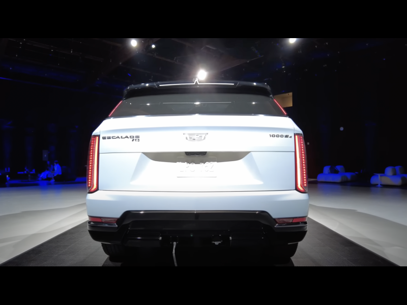 Купить Cadillac Escalade IQ электро 2025 id-1006562 в Киеве, Фото №3