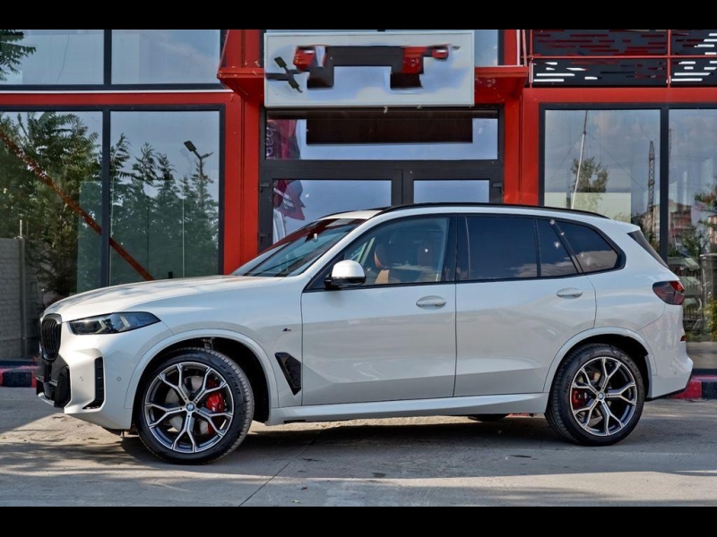 Купить BMW X5 40i бензин 2025 id-1005662 в Киеве, Фото №2