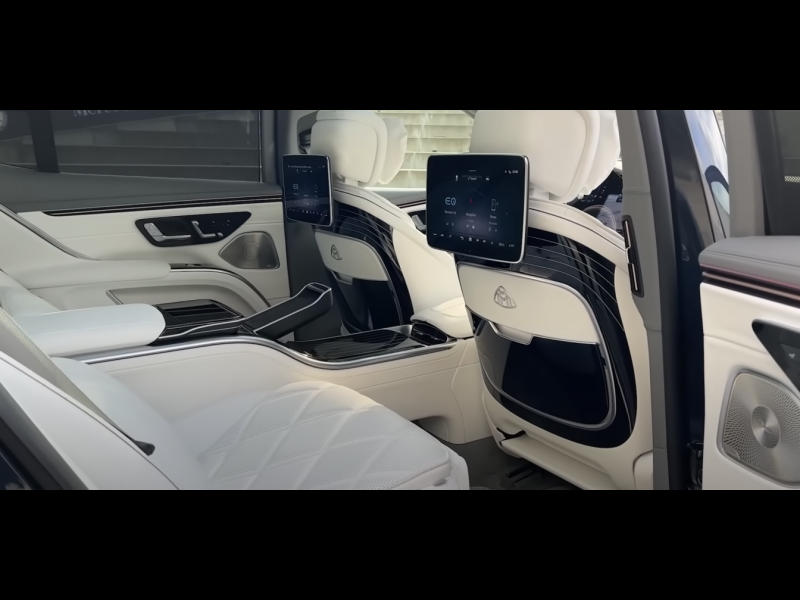 Mercedes-Maybach EQS 680 SUV электро 2024 id-1006635 Купить Mercedes-Maybach EQS 680 SUV электро 2024 id-1006635 в Киеве, Фото №20