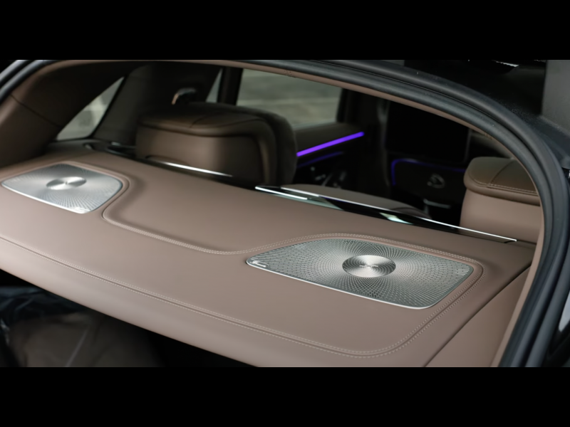 Mercedes-Maybach EQS 680 SUV электро 2024 id-1006635 Купить Mercedes-Maybach EQS 680 SUV электро 2024 id-1006635 в Киеве, Фото №37