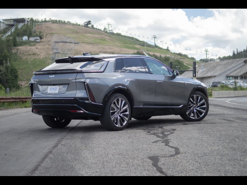 Cadillac Lyriq электро 2023 id-1006651 Купить Cadillac Lyriq электро 2023 id-1006651 в Киеве, Фото №4