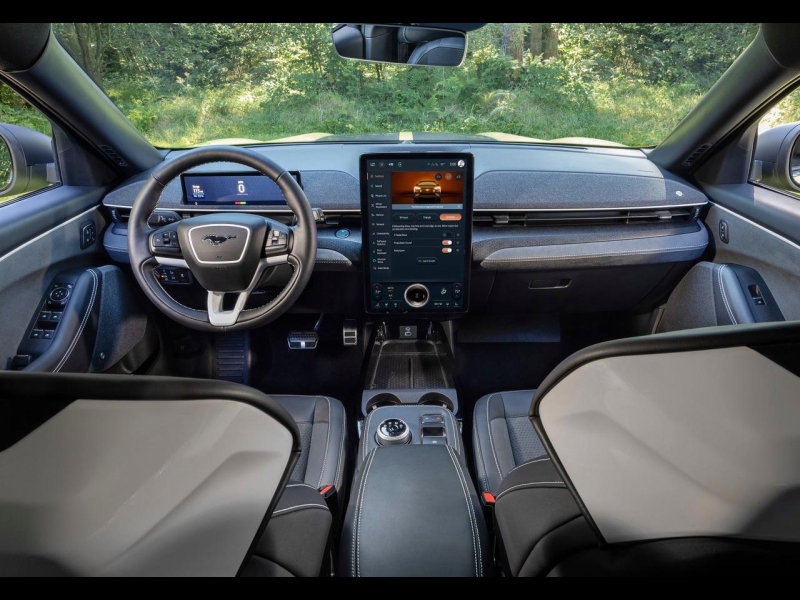 Купить Ford Mustang Mach-E Rally электро 2025 id-1006656 в Киеве, Фото №5