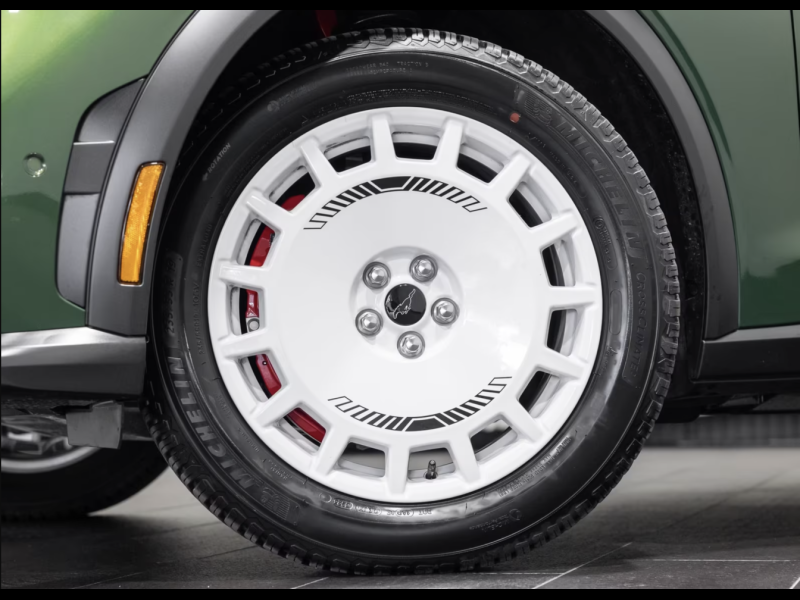 Купить Ford Mustang Mach-E Rally электро 2026 id-1006656 в Киеве, Фото №7