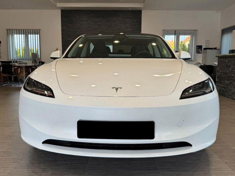 Tesla Model 3 Long Range DualMotor электро 2024 id-1006677 Купить Tesla Model 3 Long Range DualMotor электро 2024 id-1006677 в Киеве, Фото №3